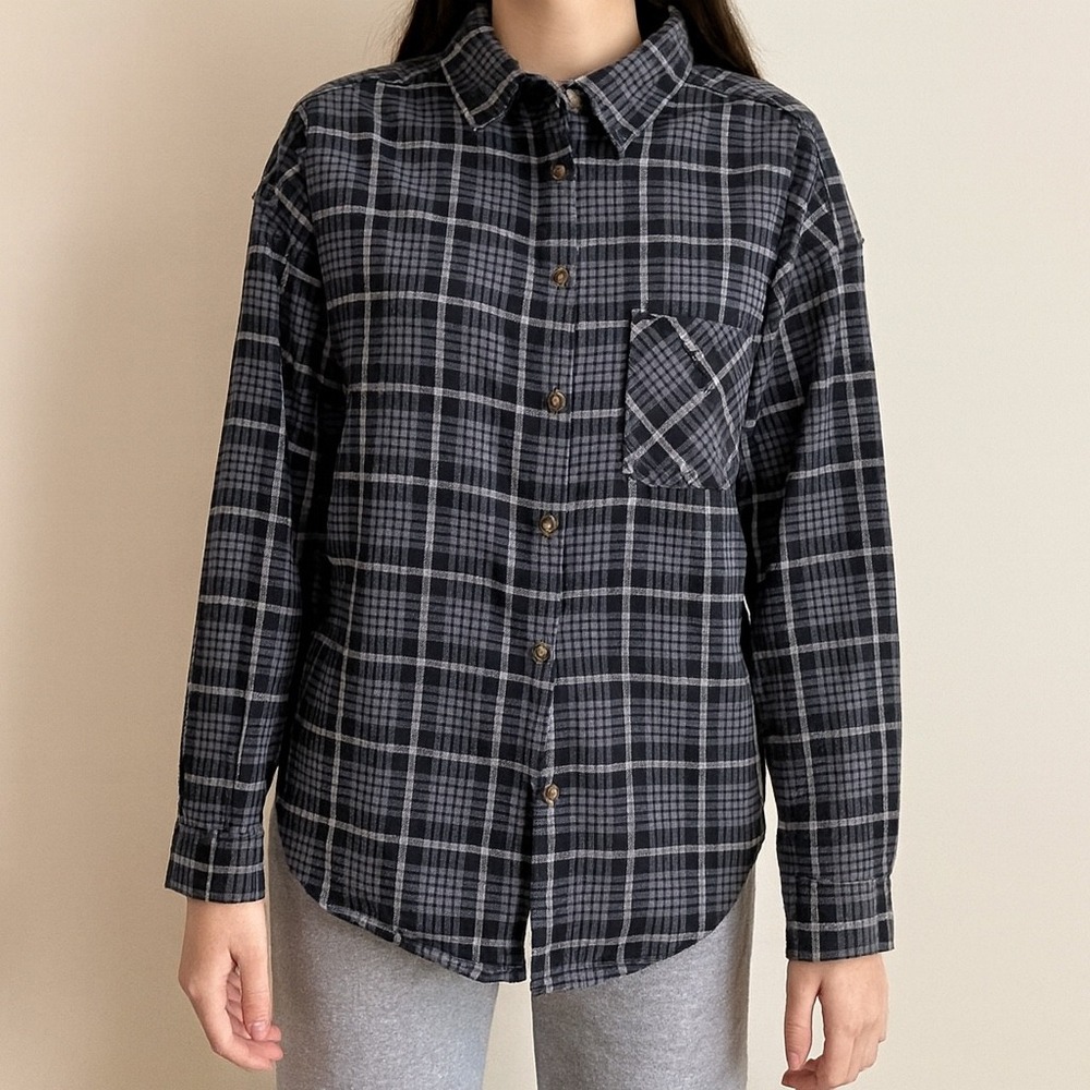 Brandy Melville Women's Flannel‎ Shirt, One Size